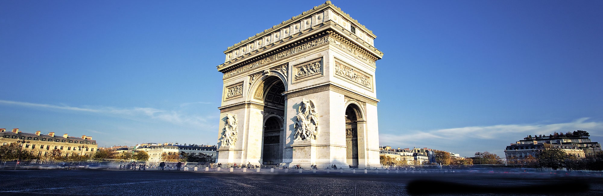 Arc de triomphe hauteur location de voiture